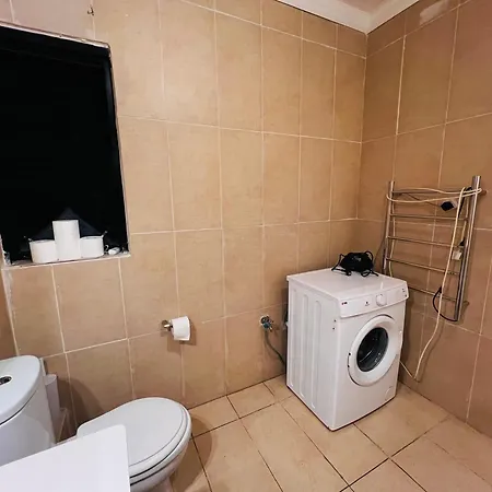 Gasthuis 1 Salina Seaview Retreat