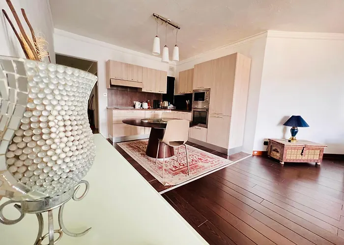 1 Salina Seaview Retreat Konukevi