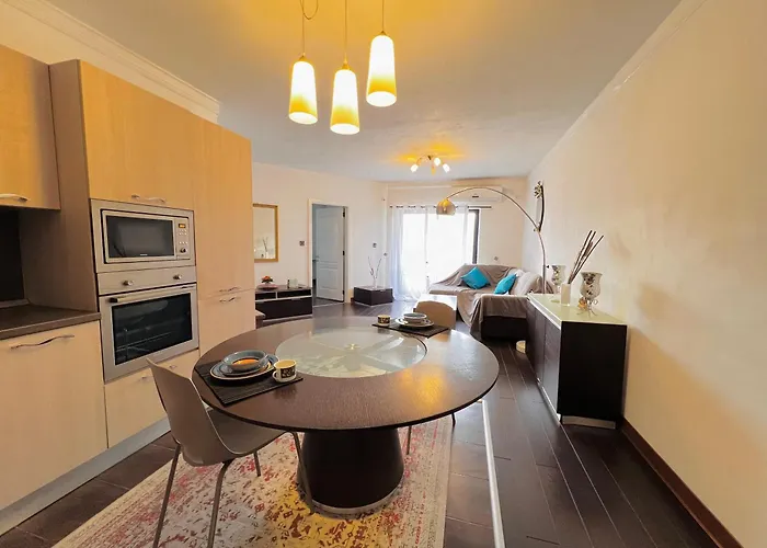 1 Salina Seaview Retreat Naxxar